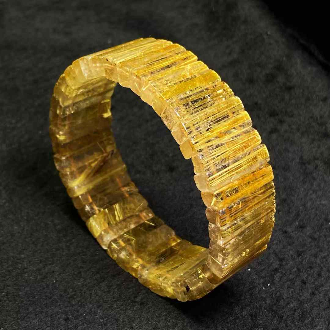 Natural titanium crystal hand row, smooth hair, specifications: 20*5*6 mm, weight: 70 grams