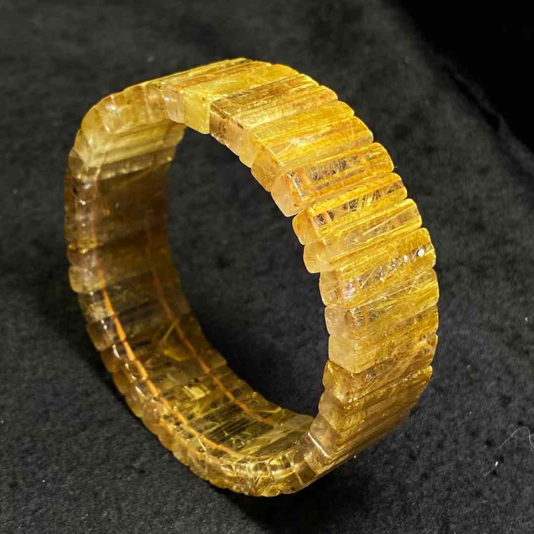Natural titanium crystal hand row, smooth hair, specifications: 20*5*6 mm, weight: 70 grams