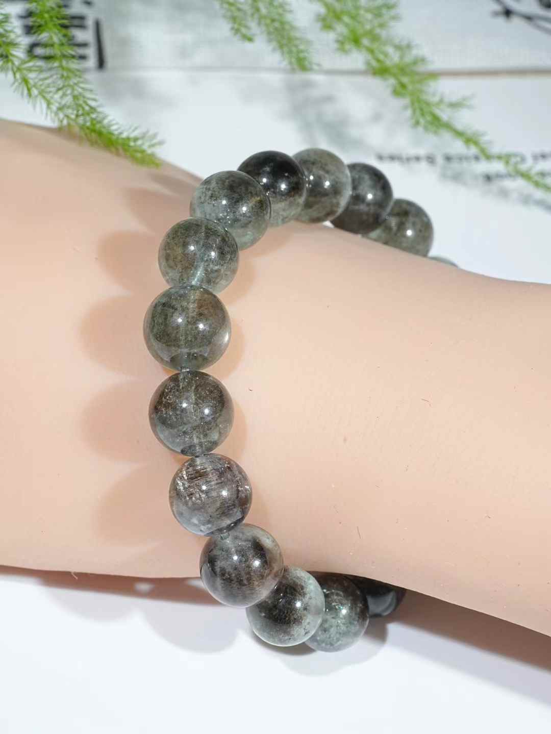 Aquamarine Black Flash Bracelet 10.7mm