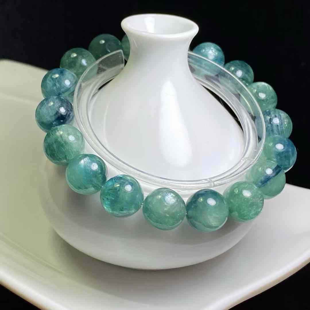 Natural blue-green crystal bracelet, size: 11mm, weight: 46.7g