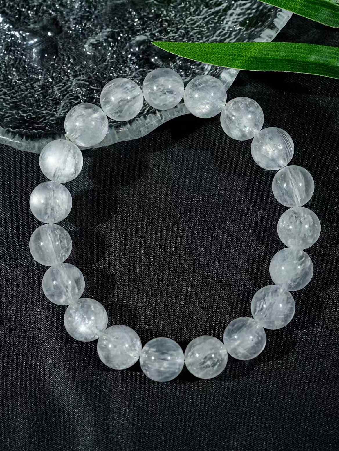 White Moonlight Bracelet 10.8mm