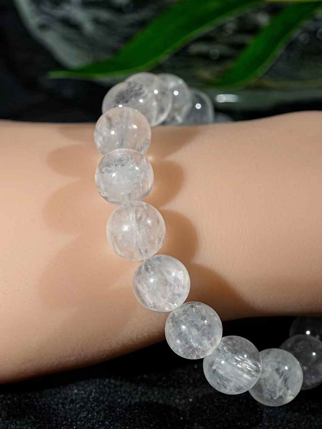 White Moonlight Bracelet 10.8mm