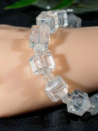 Blue needle sugar cube bracelet 11.8mm