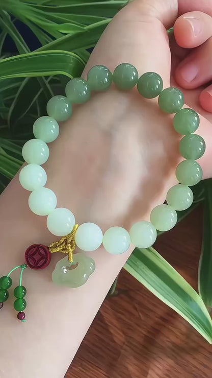 Hetian jade clear water material